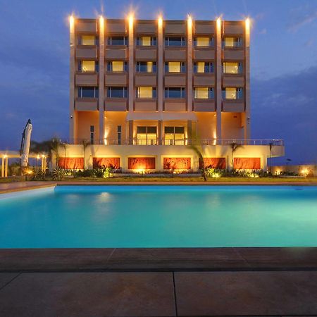 Regenta Central Hestia Dahej, Bhensali Exteriér fotografie