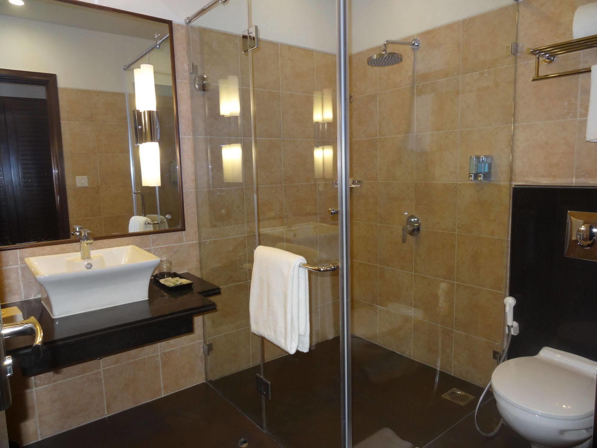 Regenta Central Hestia Dahej, Bhensali Exteriér fotografie